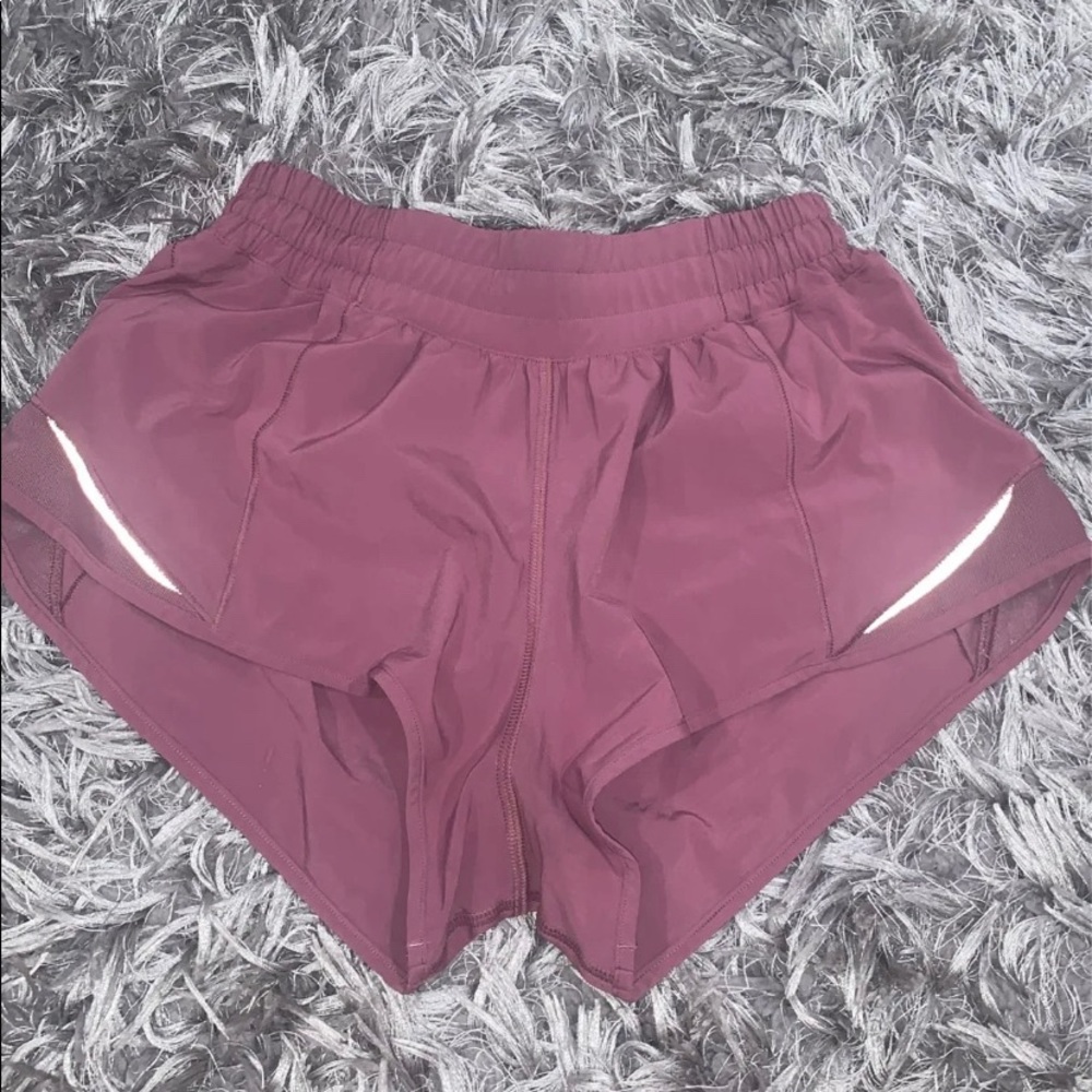 Lululemon hotty hot shorts